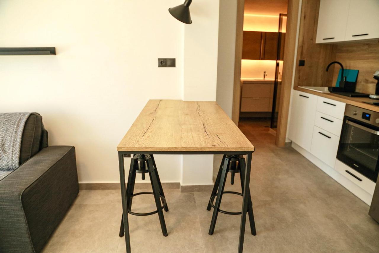 קומוטיני Urban Apartments מראה חיצוני תמונה